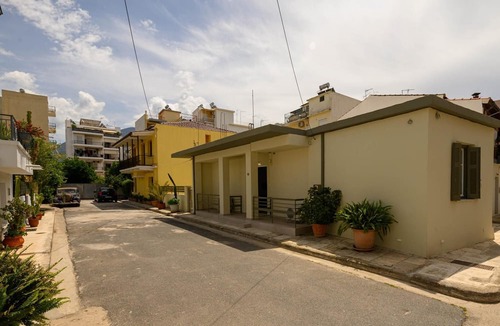 Kalamata Villa | Kalamata Mediterranean Suites & Villas