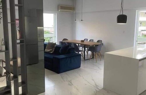 Ilisia Apartment | Downtown 3/Bedroom City Apartment