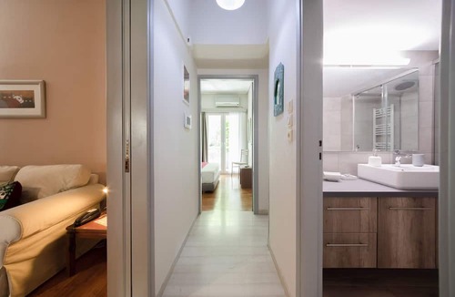 Koukaki Apartment | Heart of Koukaki flat, near Acropolis & Filopappou