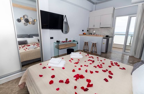 Kato Stalos Apartment | Queen Mary