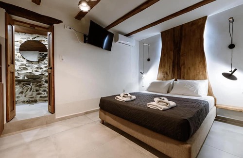 Perivolia Villa | Ellafos Traditional Living