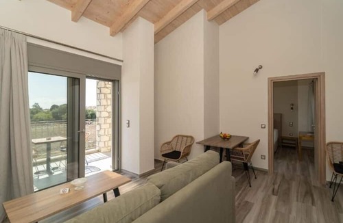 Methoni Apartment | Carlos Mansion Luxury Suites