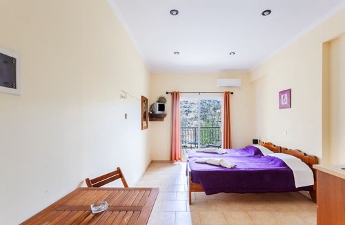 Armenistis Apartment | Despina studios and rooms