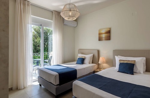 Nopigia Villa | Azure Beach