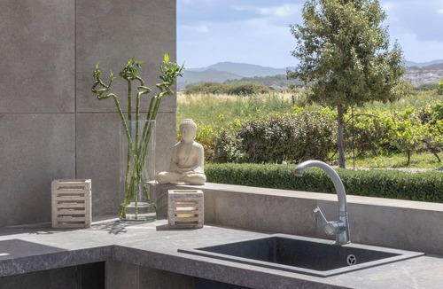 Kamiros Villa | Miguel Luxury Beachfront Villa with Jacuzzi & Private Beach