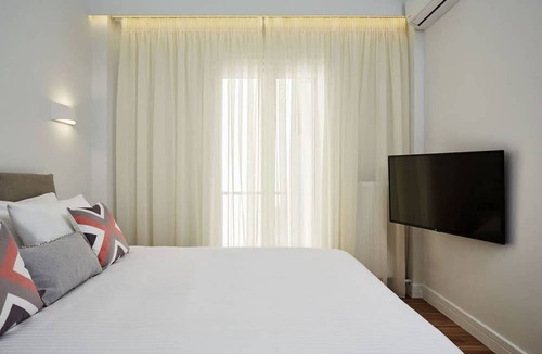 Ilisia Apartment | Luxurious Spacious Apt next to Hilton Hotel