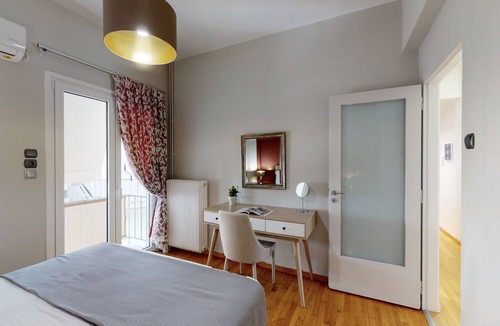 Filopappou Apartment | 3-Bedroom Penthouse with a Huge Veranda, Stunning Views and Modern Comforts