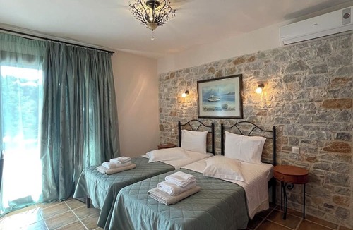 Skiathos Town Villa | Skiathos Island Villas