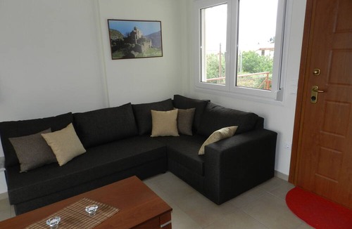 Trapeza House | Stavento - Villas Trapeza & Voura