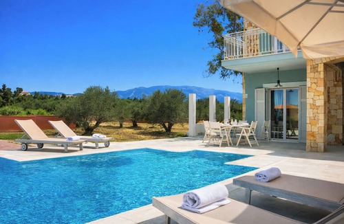 Sarlata Villa | Estrellas Luxury Villas