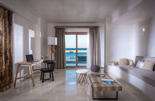 Limenas Chersonisou Apartment | Cosmopolis Crete Suites