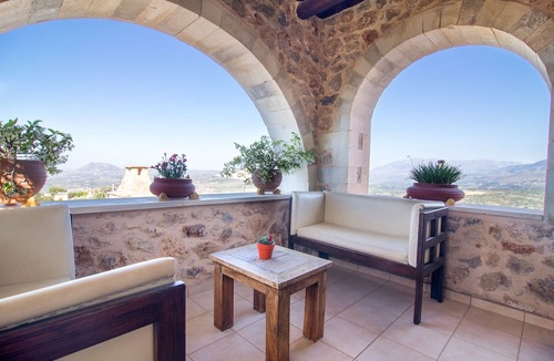 Samonas Villa | Samonas Traditional Villas