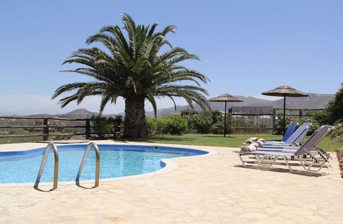 Pitsidia Villa | Villa with sea and mountain views, private pool and large garden