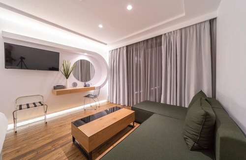 Zavlani Apartment | City Loft Hotel