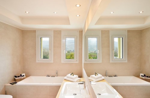 Souda Villa | 7 Bedroom Superb Villa Melitini, Sleeps 16