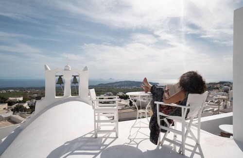 Pyrgos House | Valsamo Suites