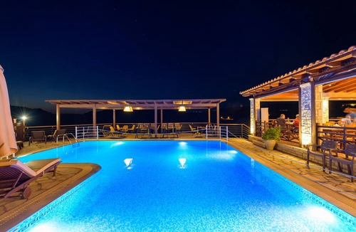Archea Pissa Apartment | Bacchus