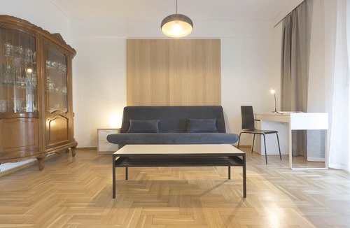 Old Town Apartment | CLASSY APARTMENT, CITY CENTER, DESIGNED AND OWNED BY ARCHITECT