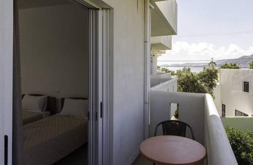 Palaiochora Apartment | Sifis Studios