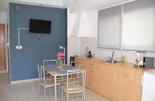 Korfalonas Apartment | olive view