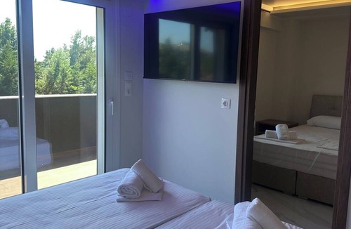 Korinos Apartment | OLYMPIADA GIRNI Suites