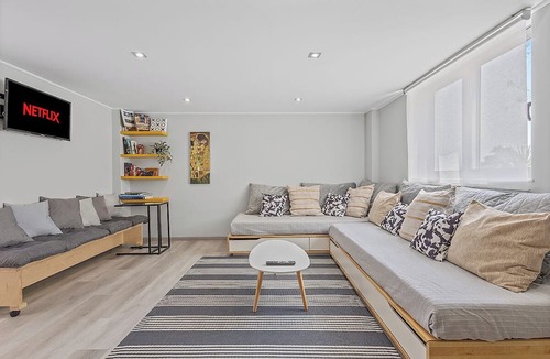 Spata-Artemida Apartment | Charming loft-style apartment just 60 m from Artemida’s long sandy beach!