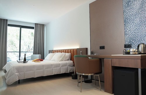 Selianitika Apartment | Aeon Blue