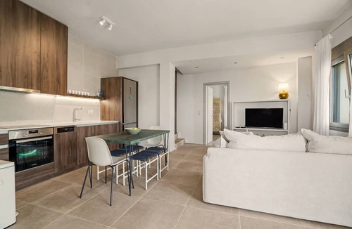 Kardamyli Apartment | Apartment 'Aliki' with Sea and Taygetos Mountain View