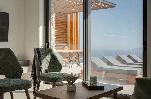 Vizari Villa | Saint George Horizon Villas