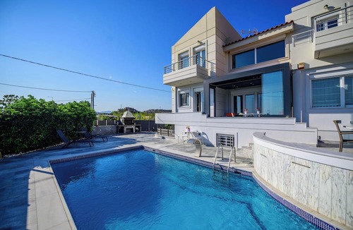Lagonissi House | Lagonisi Villa over the sea