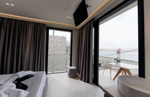 Kourouta Apartment | Aetheria North