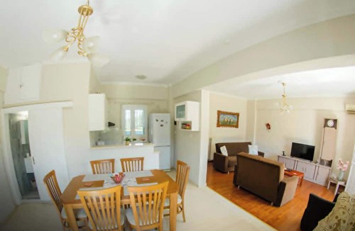 Pyrgos Villa | Villa Grivas Family-friendly house in Ilia/pet- friendly too!