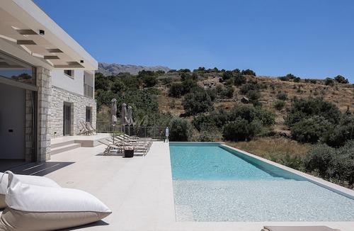 Agios Vasileios Villa | Mitatare Villas 2 - Evgenia, By Hellocrete