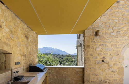 Monopari Villa | Villa Methorion Maner - With Private Pool