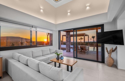 Skotino Villa | Temma Villas