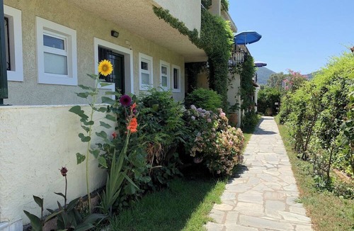 Moraitika Apartment | The Mayflower Studios & Apartments