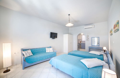 Agia Paraskevi Apartment | Monolithia