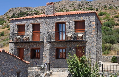 Agios Vasileios Villa | Vrachos Villas