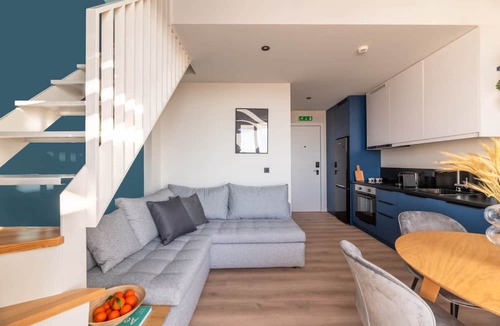 Neos Kosmos Apartment | Exceptional Living Loft 703