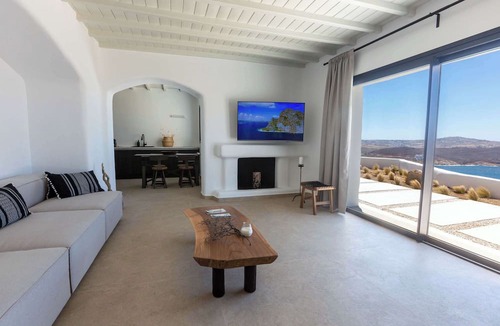Ftelia Villa | Amaze Mykonos | Luxury Seaview Retreat