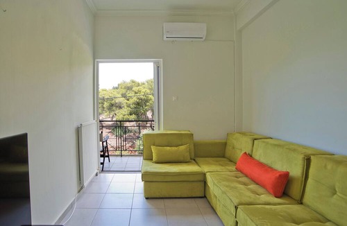 Petralona Apartment | Hadi Sea Side