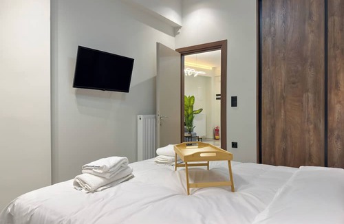 Old Town Apartment | Modern Muse Two-Bedroom Apartment