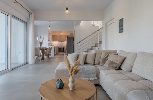 Krasounas House | Casa del Olive,vacation rental,pool,private parking