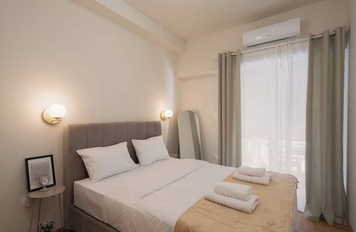 Kinosargous Apartment | "Acropolis Kallisti" 2BR/2BA near Metro