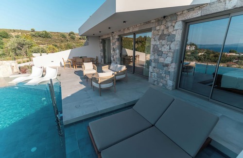 Kos Town Villa | Akres Luxury Sea View Villas