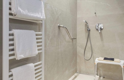 Olympiada Apartment | Aura Luxury Suites - Olympiada Spacious Suite