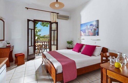 Analipsi Apartment | Paul Marie