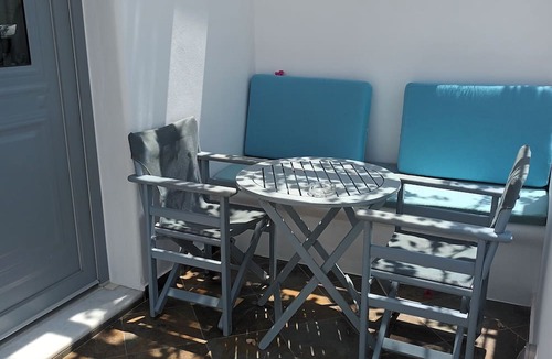 Agia Anna Apartment | THEOFANIS STUDIOS