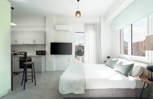 Kerameikos Apartment | Suite Studio | Near Metro | Amazing City View