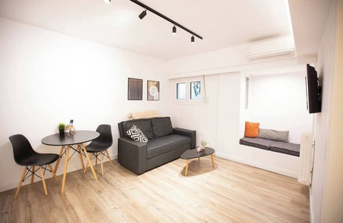 Plaka Apartment | 1BR In Plaka | Rooftop Access w/Acropolis View